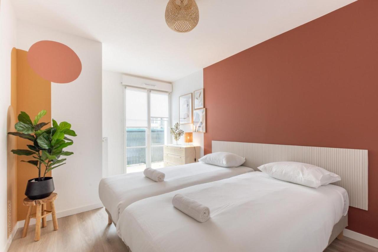 Le Jade By Plaza Apartment Serris Exterior photo